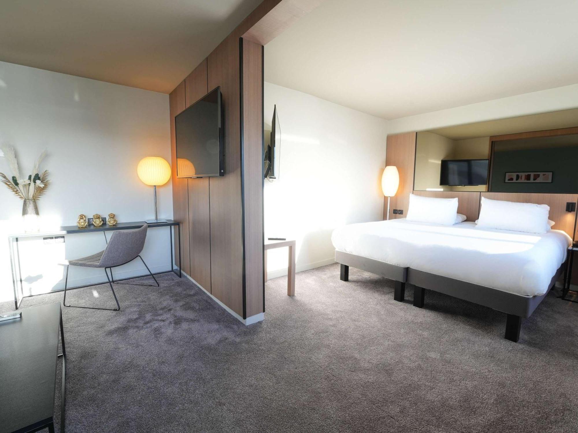 Pullman Bordeaux Lac מראה חיצוני תמונה