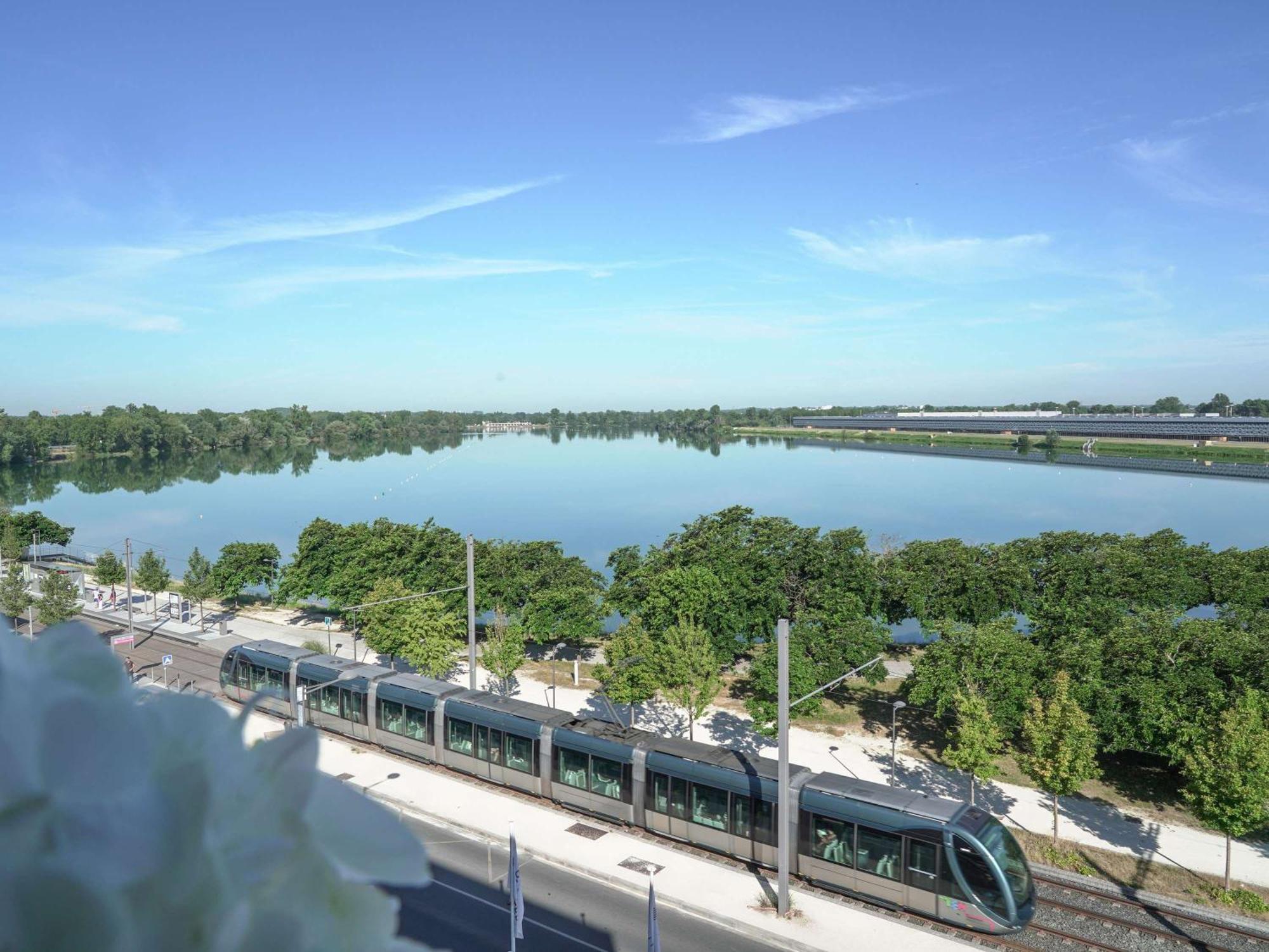 Pullman Bordeaux Lac מראה חיצוני תמונה
